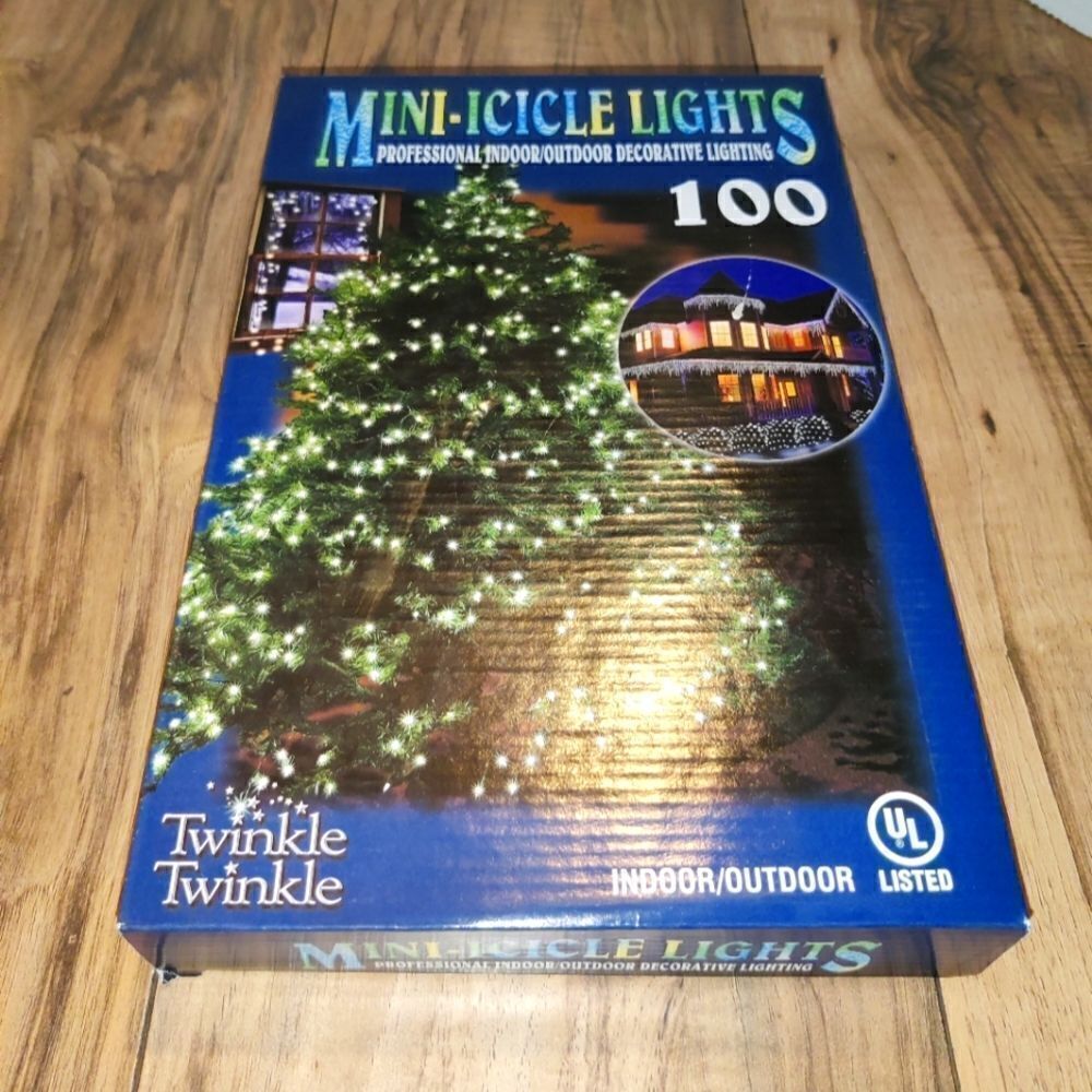 Twinkle Twinkle Christmas Holiday Mini Icicle Lights 100 Indoor/ Outdoor